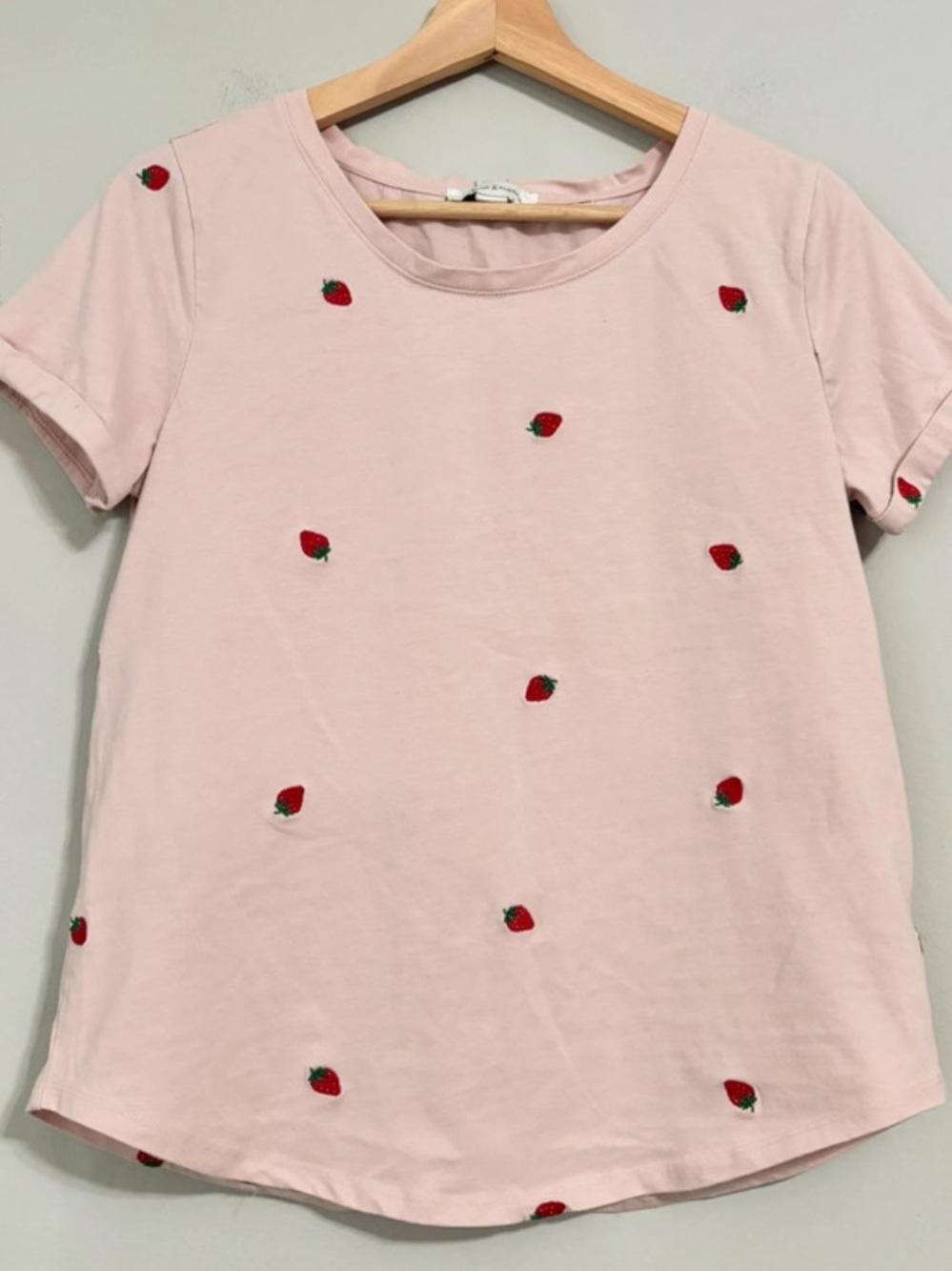 Vintage America Pink Strawberry Embroidered T Shirt